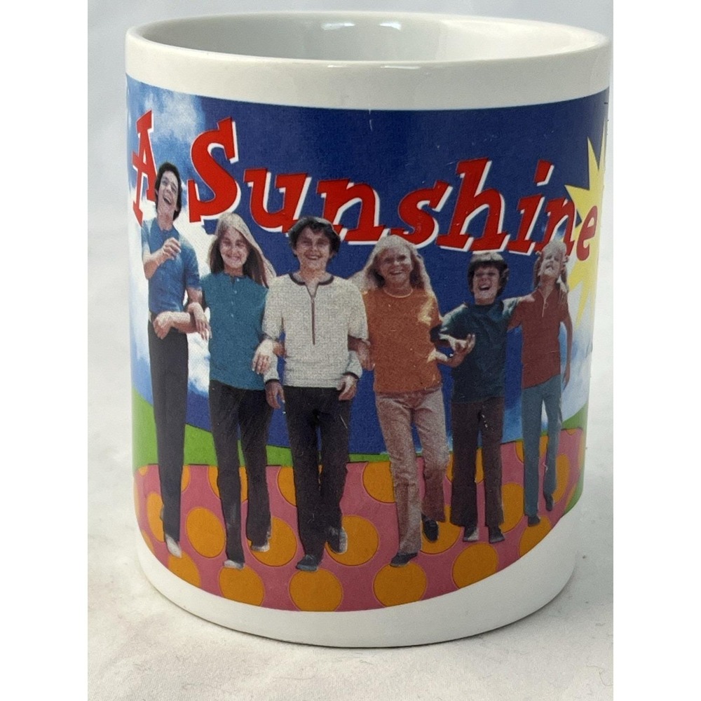 Vintage Brady Bunch Mug Andrews McMeel Retro TV Show Coffee Cup
